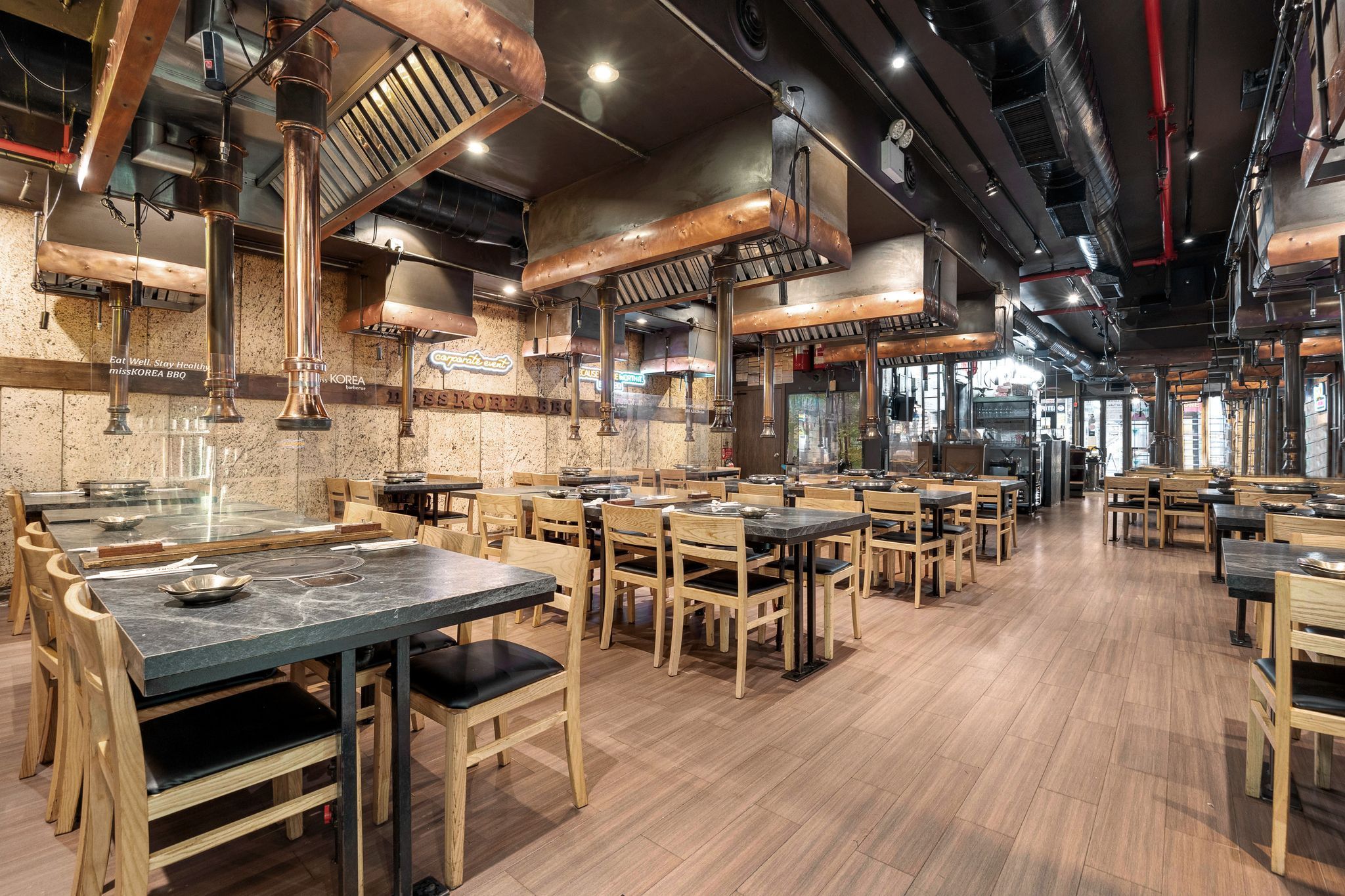 From Gangnam Energy to Palace Serenity: A Three-Floor Seoul Experience